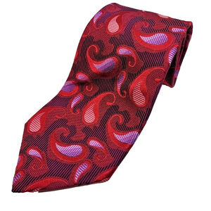 XMI Classic Red Paisley Silk Necktie - Made in USA - Like New